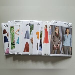‼️MUST GO‼️ Lot of 10 uncut new sewing patterns sized small to large